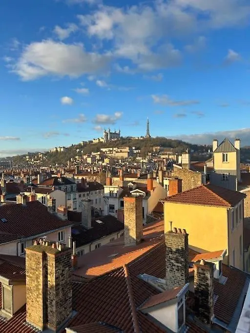 Mirador T2 Ensoleille Place Des Terreaux Vue Fourviere contacts