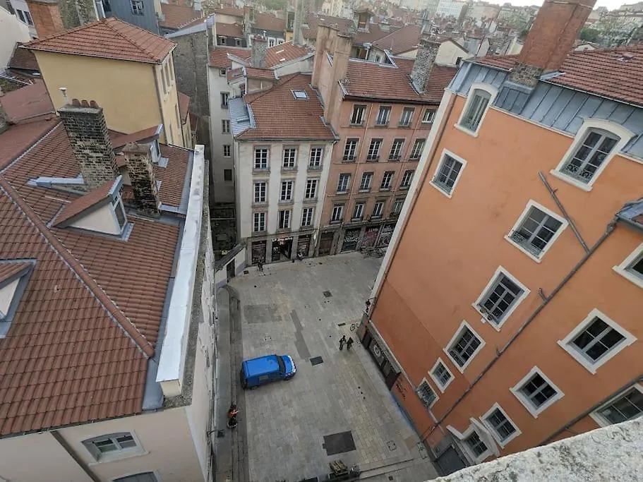Mirador T2 Ensoleille Place Des Terreaux Vue Fourviere Lyon 0*,  France